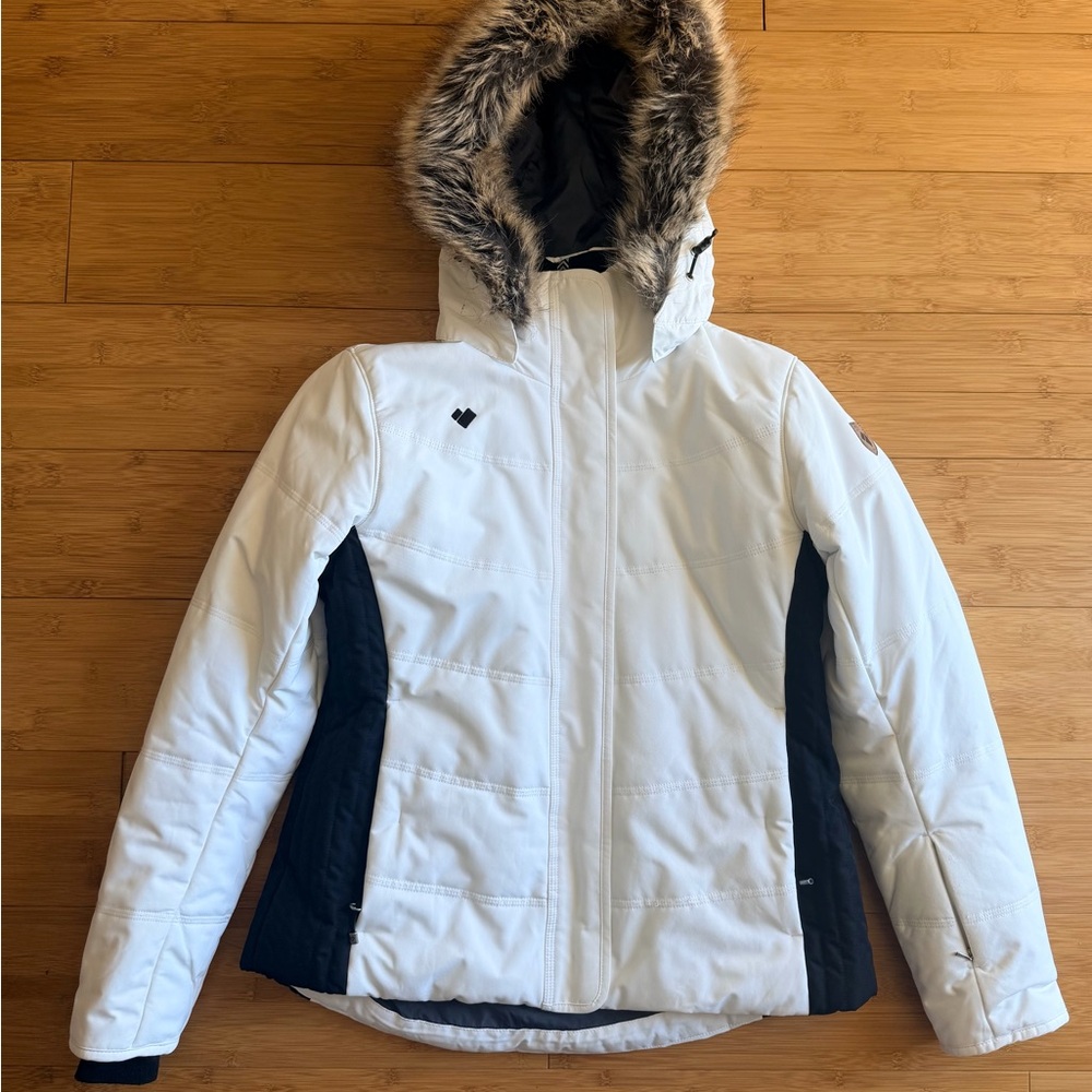 Obermeyer White and Black Insulated Ski Jacket with Faux-Fur Hood